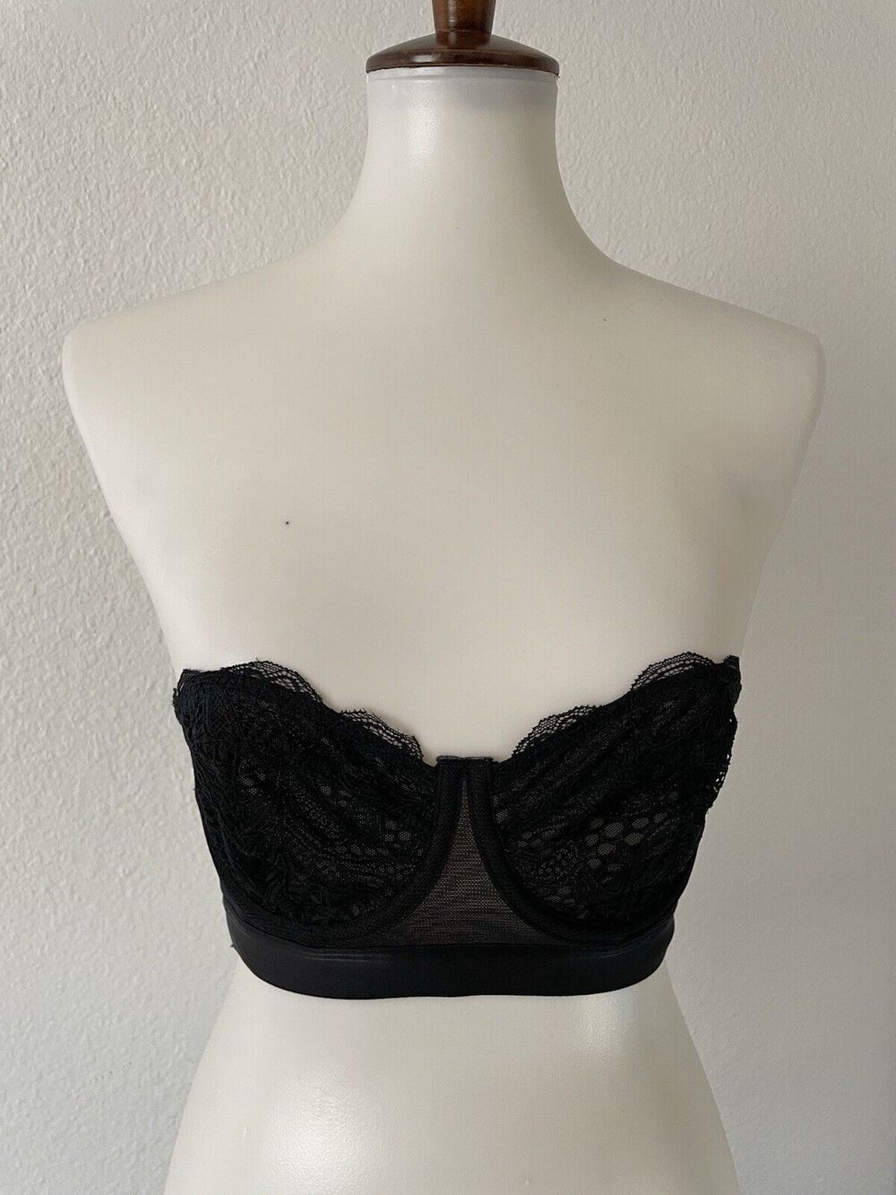Lively Bra Strapless Lace Semi Sheer Black Lingerie Intimates